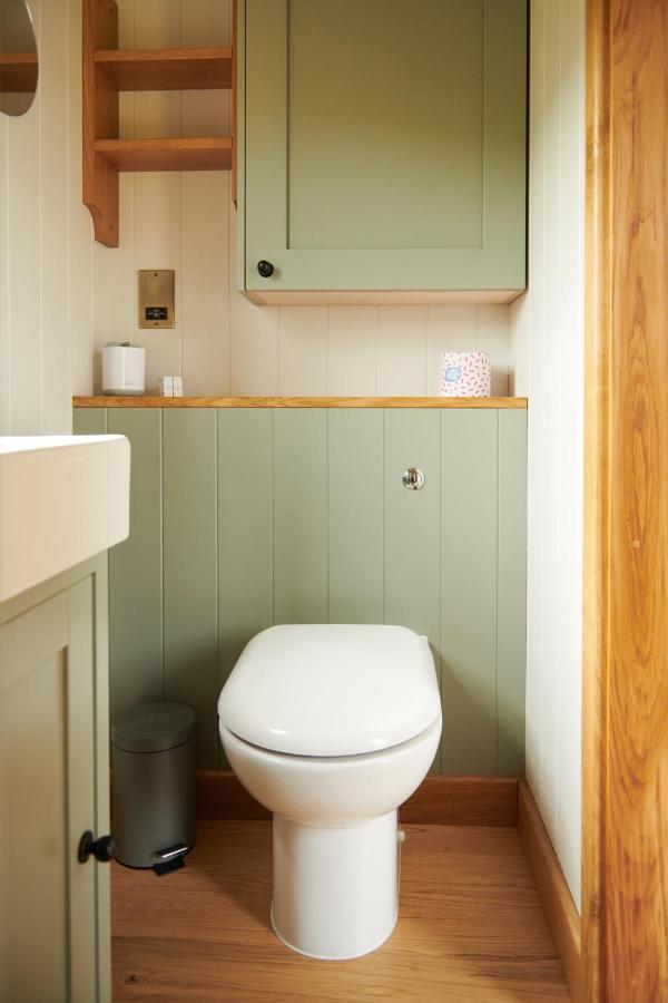 Foot Of The Downs Shepherds Hut