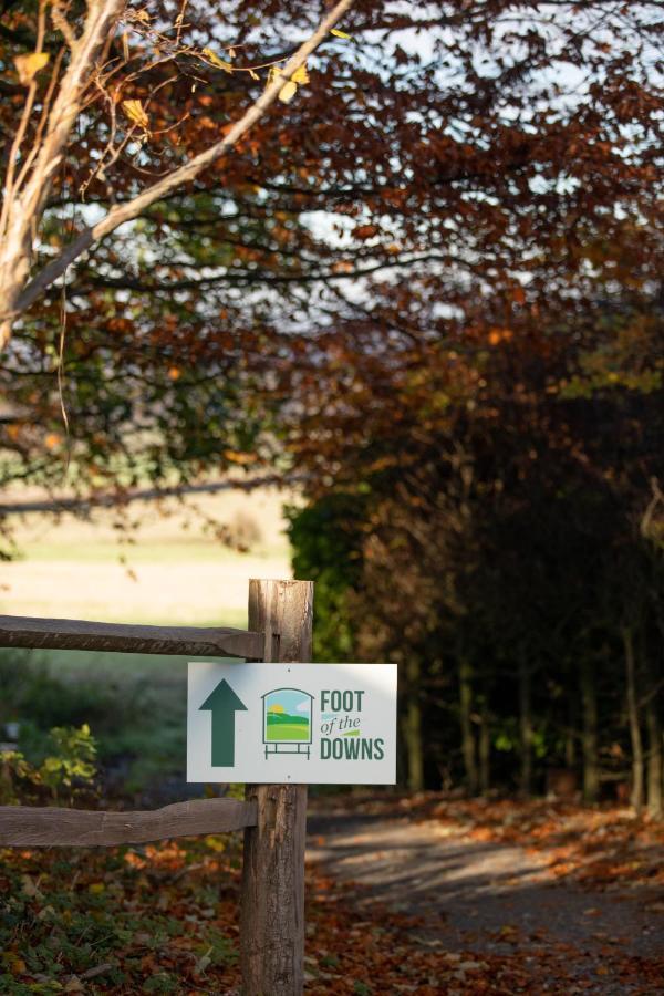Campsite Foot Of The Downs Shepherds Hut Woodmancote
